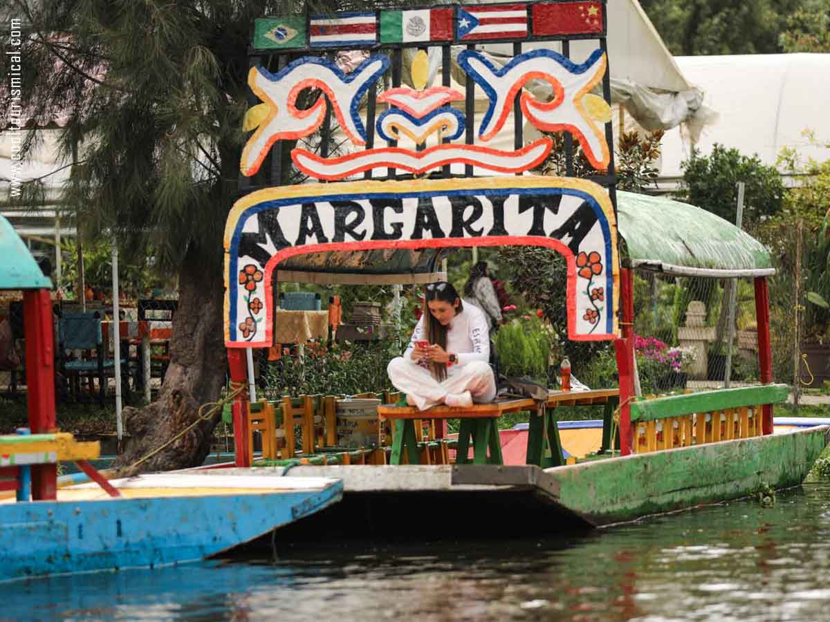 What to bring to Xochimilco with you as a visitor